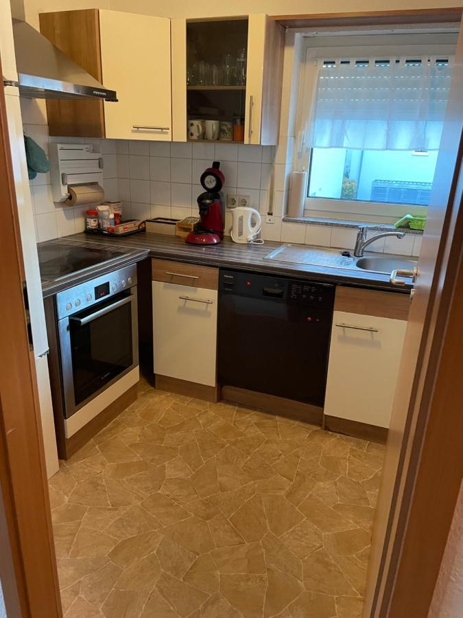 Ferienwohnung Mit 2 Zimmer, Kueche, Bad, In Saarbrücken Eksteriør billede
