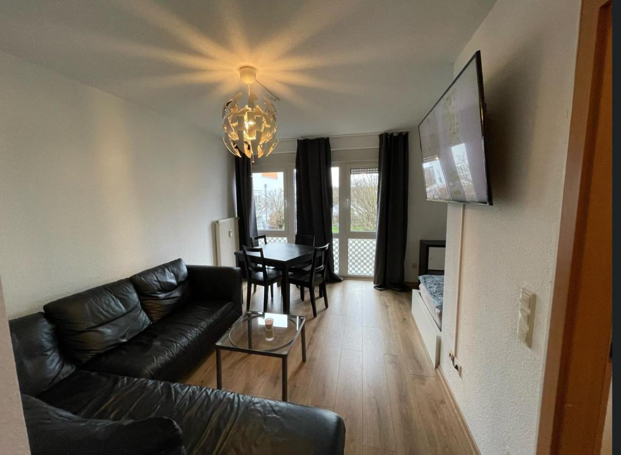 Ferienwohnung Mit 2 Zimmer, Kueche, Bad, In Saarbrücken Eksteriør billede